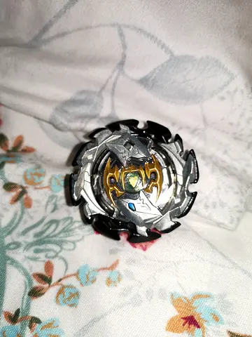 Used Beyblade Burst Top no launcher Spinning Top