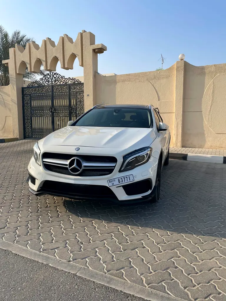 Mercedes-Benz GLA-Class 2015 — photo 1 of 5