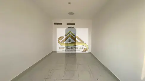 فرصة استثمارية لا تُعوّض 📈  شقة جاهزة بعائد ممتاز  استثمر اليوم… وحقق دخل ثابت  صفقة رابحة في قلب عجمان  استثمار  ذكي بسعر  مغرٍ  عائد  إيجاري مضمون