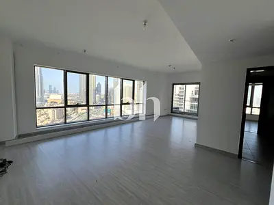 Burj Khalifa View | 2 plus Maid | Walk-in Closet