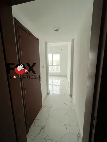 شقة راقية مميزة بابراج الواحة تتكون من غرفة و صالة \ 2 حمام \ بركينج_جيم_مسبح(مجاني) \تكيف مركزي\ موقع مميز قريب من جميع الخدمات وسهل الخروج لدبي