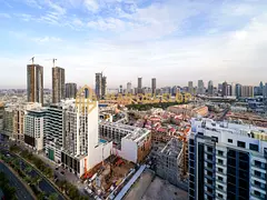 Ready to Movie In | Prime Location | High Floor