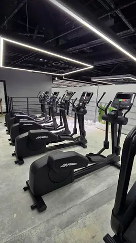 Elliptical Cross-Trainer