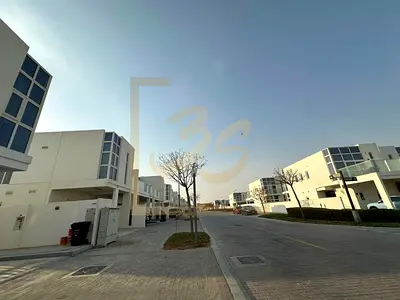 3BR+MAID | CORNER FEEL | SINGLE ROW