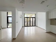 Spacious 1BR | Balcony | Park Community Living