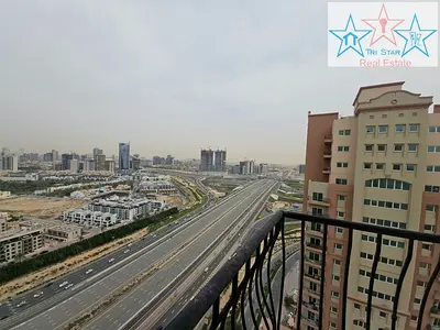 GOOD VIEW BALCONY I LUXURIOUS I SEMIFURNISHED I I VERY BRIGHT UNIT