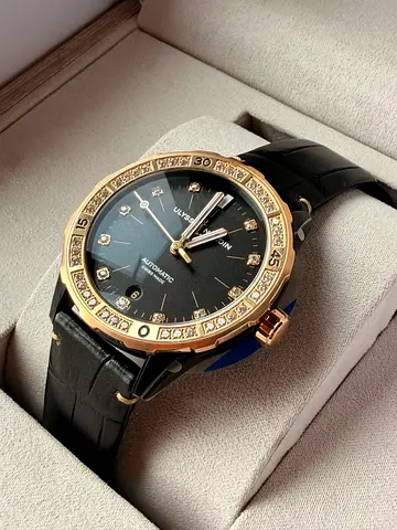 Watch. Ulysse Nardin Lady Diver 39mm Rose Gold  Diamonds