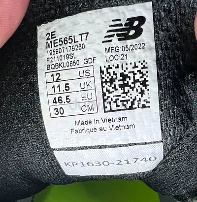New Balance 565 Mens Shoes Size 12 Wide (2E) Silver Black Running ME565LT7