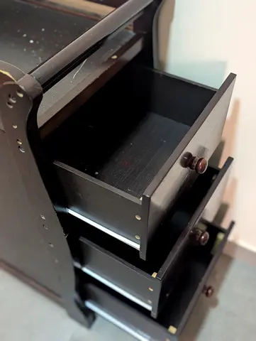 Dark Wooden 3-Drawer Bedside/Side Cabinet - Compact Storage