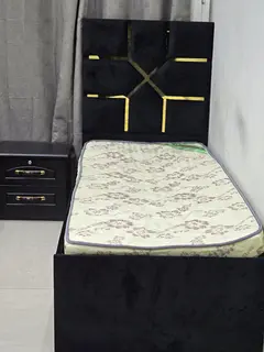 Ladies bedspace available