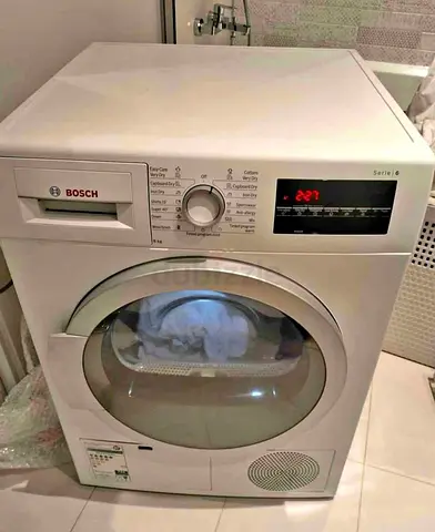 Bosch 6 series 8 kg dryer same like new conditon for sale 600 aed