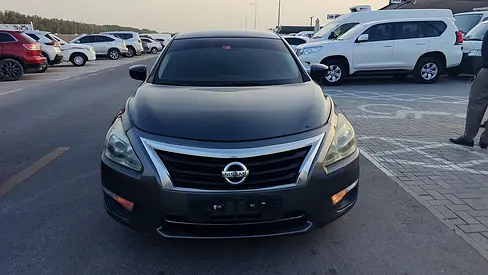 Nissan Altima SV 2013 - GCC Specs - Well Maintained