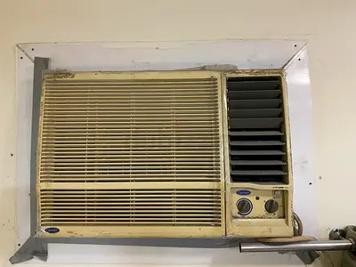 Carrier Window Air Conditioner - Functional