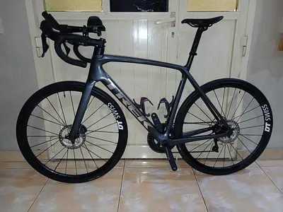 FullCarbon Trek Emonda SL6 Shimano Ultegra GroupSet Bontrager CarbonWheelSet ExcellentCondition Grea