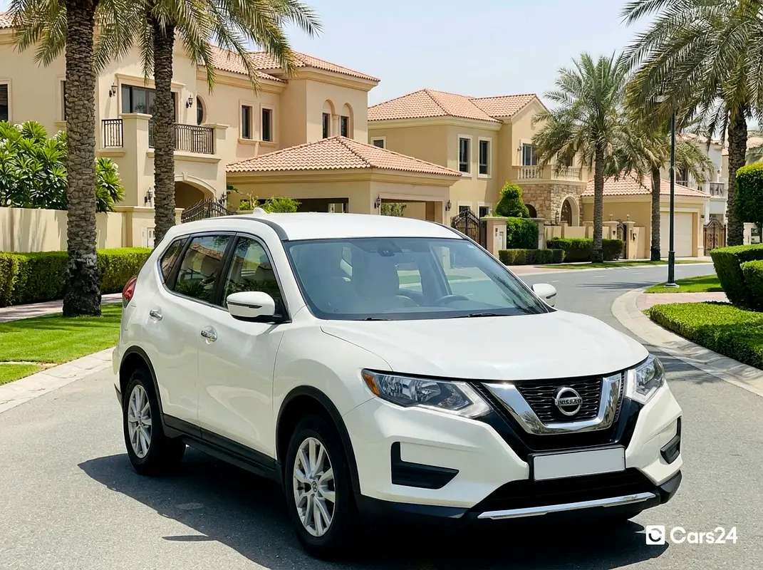 Nissan X-Trail 2022 — photo 1 of 13