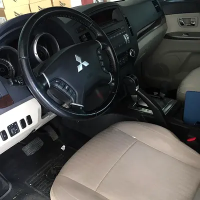 Mitsubishi Pajero GLS 2013 - GCC