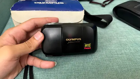 OLYMPUS MJU-1 COMPACT POINT  CLICK 35MM FILM CAMERA