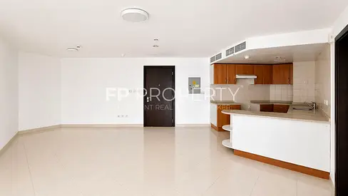 Spacious Unit | Higher Floor |+ Study Room | Open Kitchen