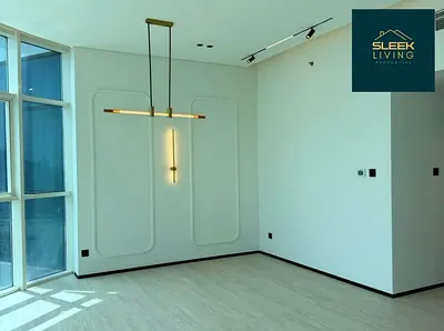 Pool View | Close Kitchen with Appliances | Chiller Free