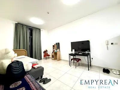 Modern Studio Apartment | Fully Furnished and Spacious
