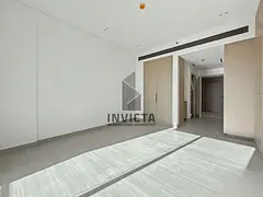Vacant-Spacious Studio | 12 Cheques | Available Now