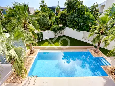 Corner Unit | Private | Rare to Market