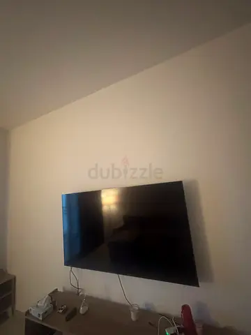 Samsung 55 Smart LED TV - new (only 5 months old)