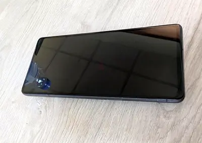 Google pixel 7 black colour