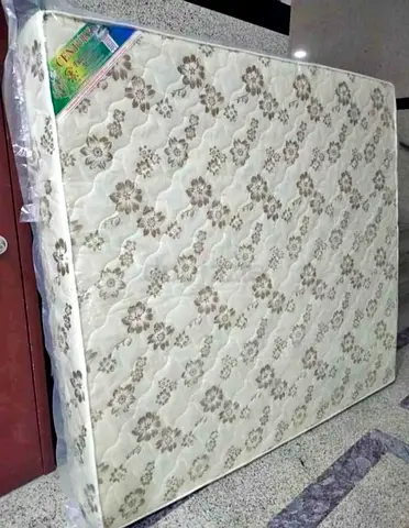 180×200cm King Mattress. Same Day Delivery Available