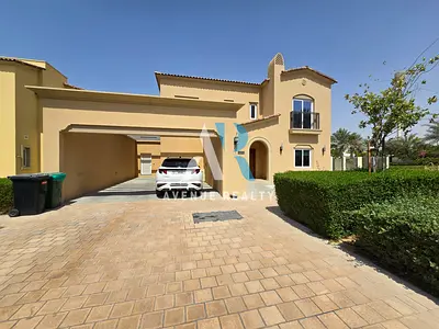 فيلا من 4 غرف نوم | حدائق ند الشبا 2 | إطلالة على الحديقة والفناء | غير مفروشة