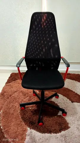 IKEA Rotating Chair with Wheels