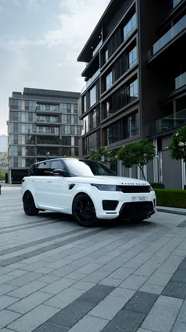 2020 Land Rover Range Rover Sport SE - American Specs