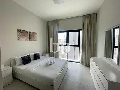 Burj Khalifa & Canal view | Fully Furnished