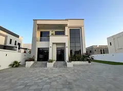 4BR VILLA | LIVING ROOM | GARDEN | MAID ROOM