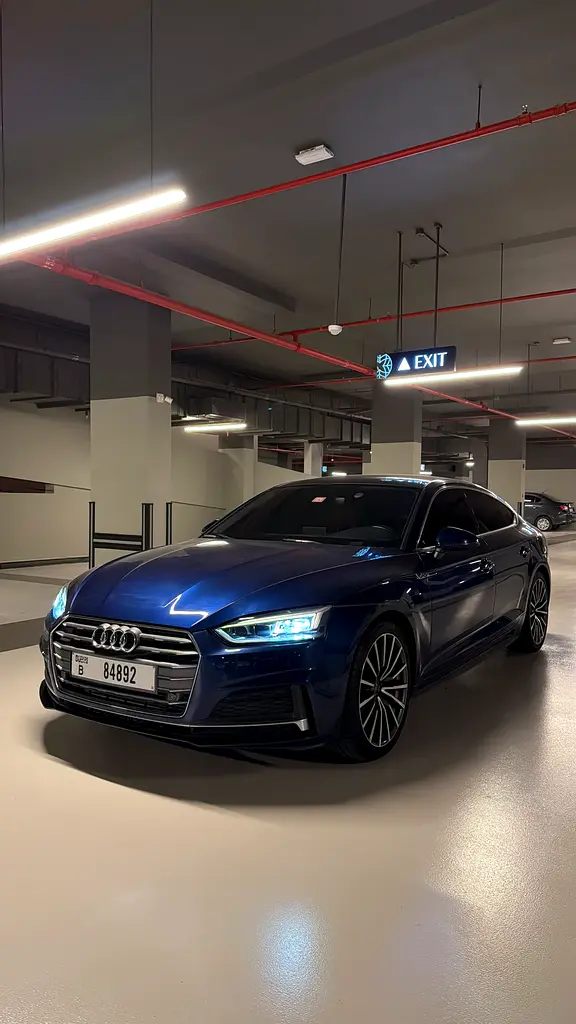 Audi A5 2017 — photo 1 of 14
