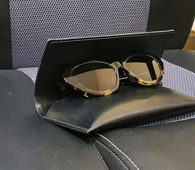 Sun glasses saint Laurent