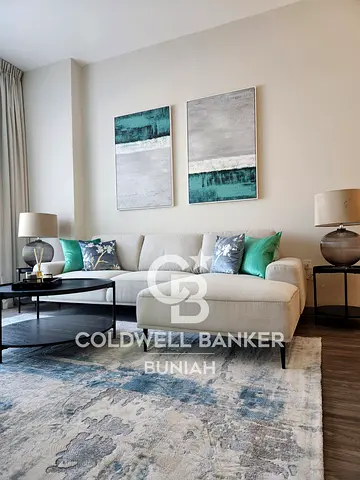 Spacious | Bright | Unfurnished | Rented