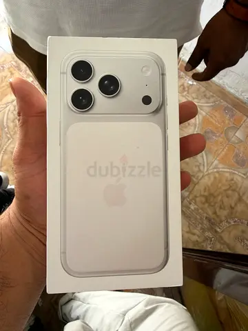 iPhone 17pro 256gb tra silver