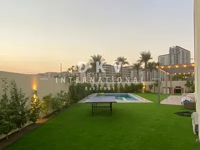 Largest Plot | Single Row | Private Pool
