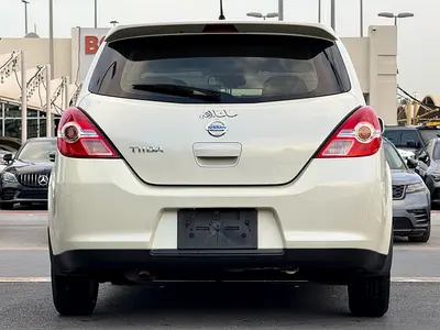صورة 12 لـ 2009 Nissan TIIDA