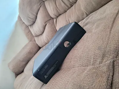 Microsoft Xbox 360 S + Bundle