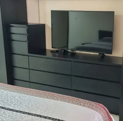 IKEA 2 Chest of drawers with 2 nightstand. No ofer