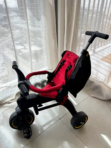 Doona Toddler Tricycle with Adjustable Handle