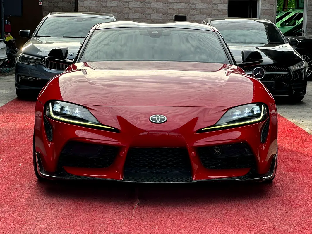 Toyota Supra 2020 — photo 1 of 18