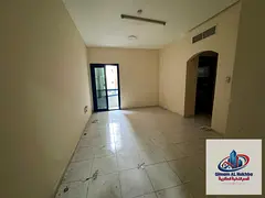 Beautiful room and living room in Al Majarra area, central air conditioning and gas, family building