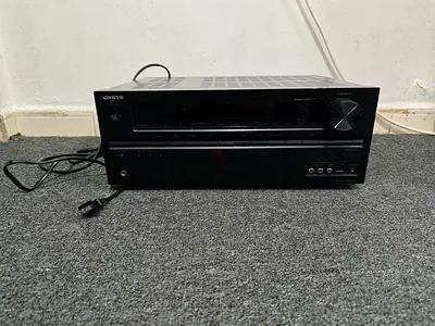 Onkyo av receiver