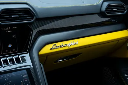 2024 Lamborghini URUS — миниатюра 15