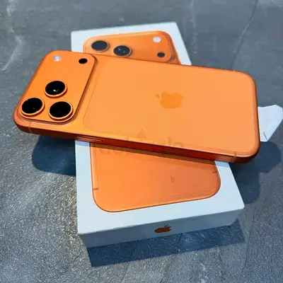Orange iPhone 17 pro max with box brand new condition
