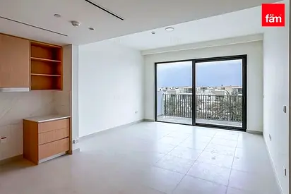 Vacant | Brand New | Chiller Free | Close to Mall