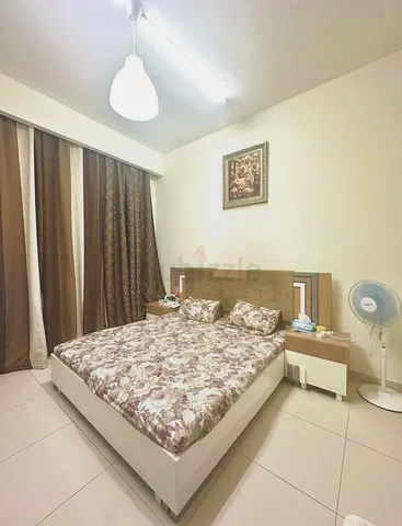 Queen Bed Frame with Headboard and Matching Nightstands